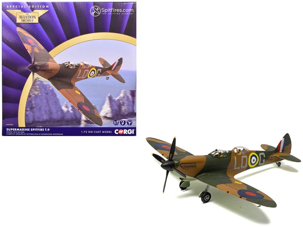 Supermarine Spitfire T.9 Aircraft "SM520 Spitfires.com Goodwood Aerodrome" British Royal Air Force "The Aviation Archive" Series 1/72 Diecast Model by Corgi