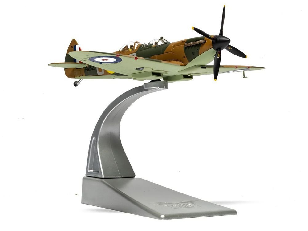 Supermarine Spitfire T.9 Aircraft "SM520 Spitfires.com Goodwood Aerodrome" British Royal Air Force "The Aviation Archive" Series 1/72 Diecast Model by Corgi view 3