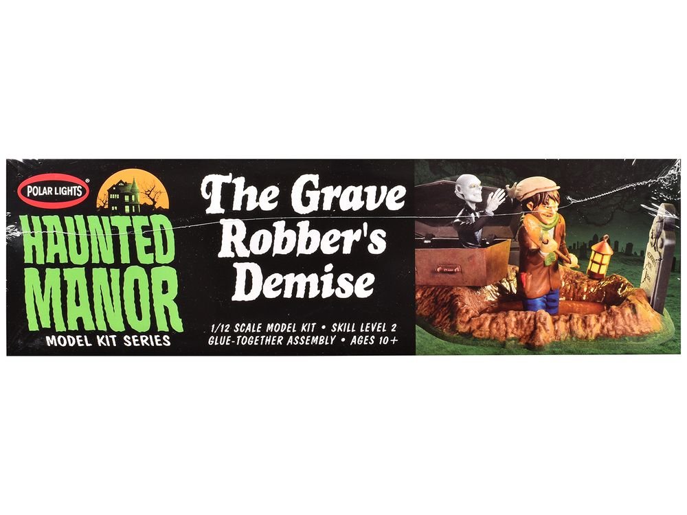 Skill 2 Model Kit Haunted Manor "The Grave Robber's Demise" Diorama Set 1/12 Scale Model by Polar Lights view 2