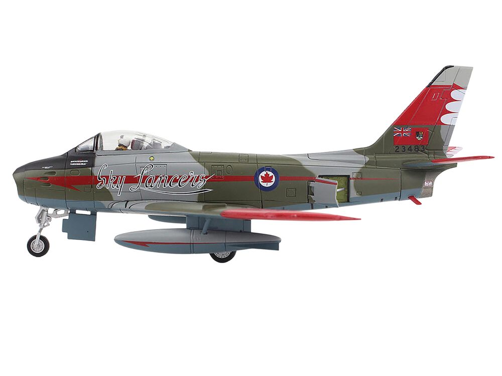 Canadair Sabre Mk.6 Fighter Aircraft "Sky Lancers" (1956) Royal Canadian Air Force "Air Power Series" 1/72 Diecast Model by Hobby Master view 2