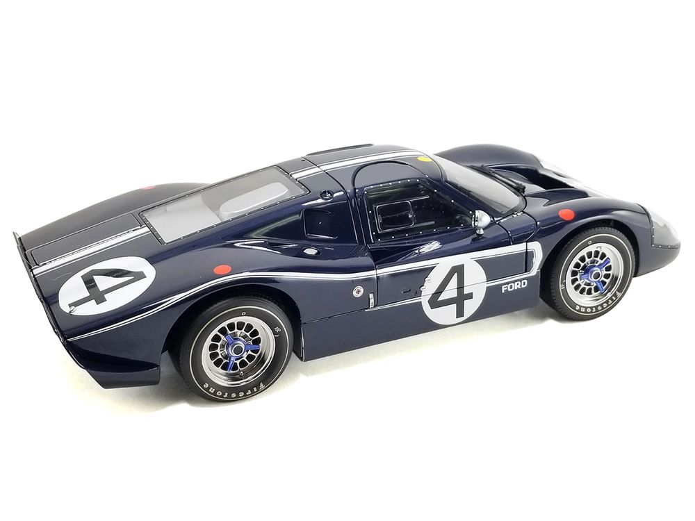 Ford GT40 MKIV #4 Denny Hulme - Lloyd Ruby "Holman & Moody" "24 Hours of Le Mans" (1967) "Masterpiece Collection" 1/12 Diecast Model Car by ACME view 5