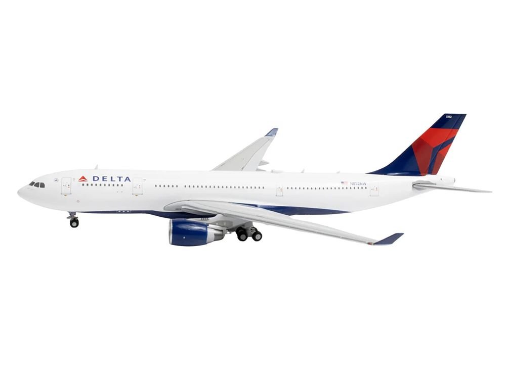 Airbus A330-200 Commercial Aircraft "Delta Air Lines" (N852NW) White with Red and Blue Tail 1/400 Diecast Model Airplane by GeminiJets view 2