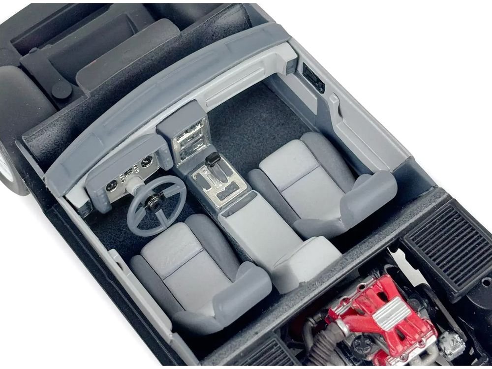 Level 4 Model Kit 1985 Pontiac Fiero GT 1/24 Scale Model by Revell view 3
