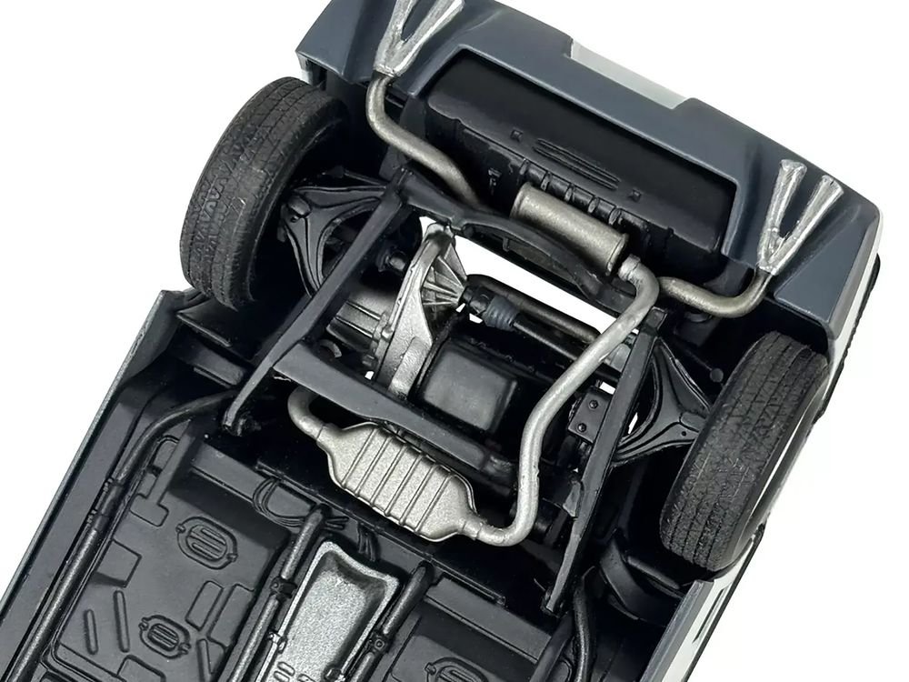 Level 4 Model Kit 1985 Pontiac Fiero GT 1/24 Scale Model by Revell view 4