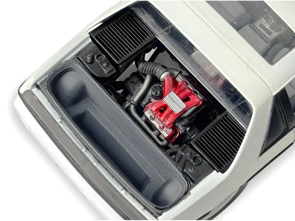 Level 4 Model Kit 1985 Pontiac Fiero GT 1/24 Scale Model by Revell view 5