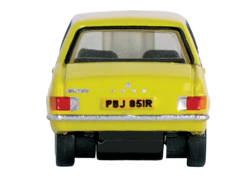 Ford Escort Mk2 RHD (Right Hand Drive) Signal Yellow 1/148 (N) Scale Diecast Model Car by Oxford Diecast view 3