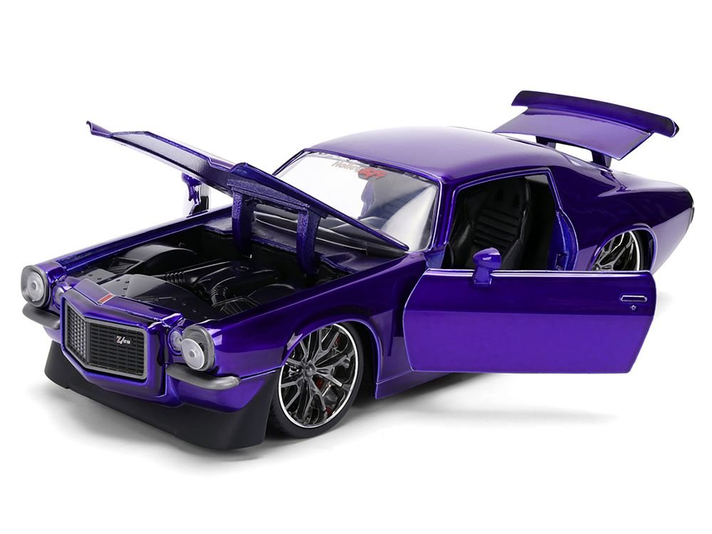 1971 Chevrolet Camaro Z/28 Purple Metallic with Black Hood "Bigtime Muscle" Series 1/24 Diecast Model Car by Jada view 2
