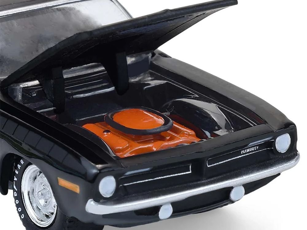 1970 Plymouth 'Cuda AAR Black with Gray Stripes "Barrett-Jackson" Series 16 1/64 Diecast Model Car by Greenlight view 2