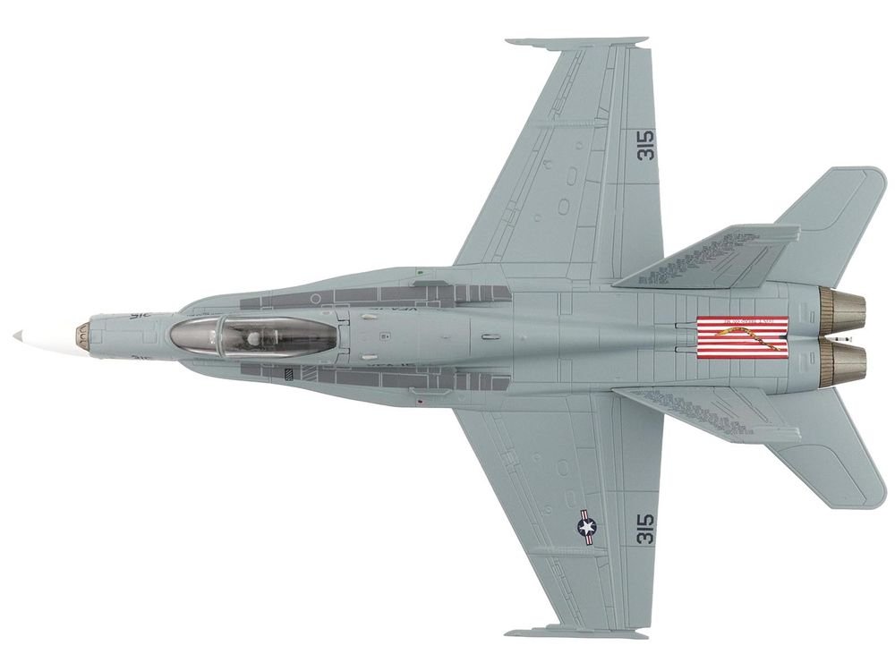 McDonnell Douglas F/A-18C Hornet Aircraft "VFA-15 Retro TAC Demo Jet VFA-106 Gladiators" (2017) United States Navy "Air Power Series" 1/72 Diecast Model by Hobby Master view 4