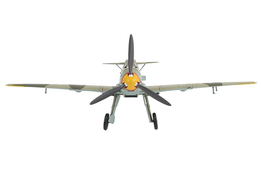 Messerschmitt Bf 109E-3 Fighter Aircraft "White 2 Jan Reznak 13.(slow)/JG 52 Kraznodar USSR" (1943) German Luftwaffe "Air Power Series" 1/48 Diecast Model by Hobby Master view 3