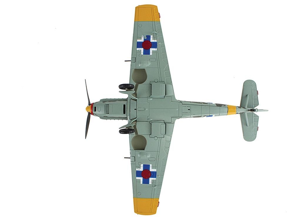 Messerschmitt Bf 109E-3 Fighter Aircraft "White 2 Jan Reznak 13.(slow)/JG 52 Kraznodar USSR" (1943) German Luftwaffe "Air Power Series" 1/48 Diecast Model by Hobby Master view 5