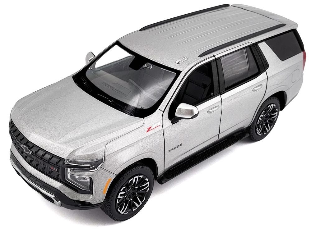 2025 Chevrolet Tahoe Z71 Gray Metallic "Timeless Legends" Series 1/24 Diecast Model Car by Motormax view 5