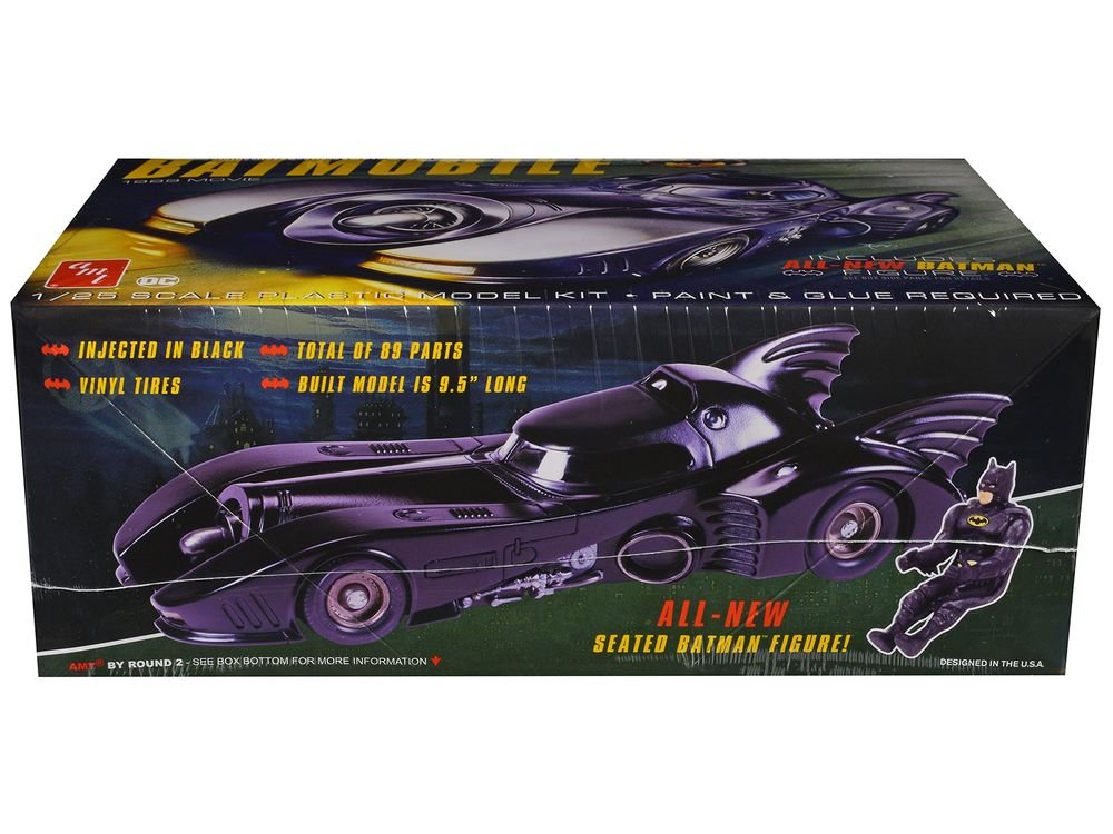 Skill 2 Model Kit Batmobile with Seated Batman Figure "Batman" (1989) Movie 1/25 Scale Model by AMT view 3