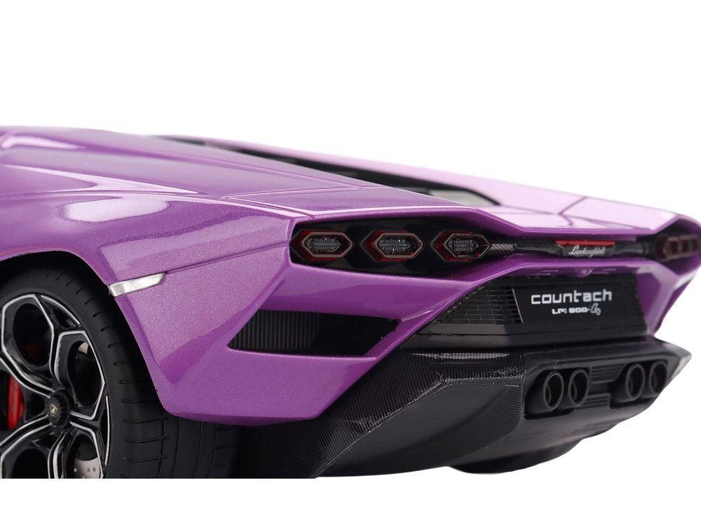 Lamborghini Countach LPI 800-4 Viola 30th Purple Metallic 1/18 Model Car by Top Speed view 4
