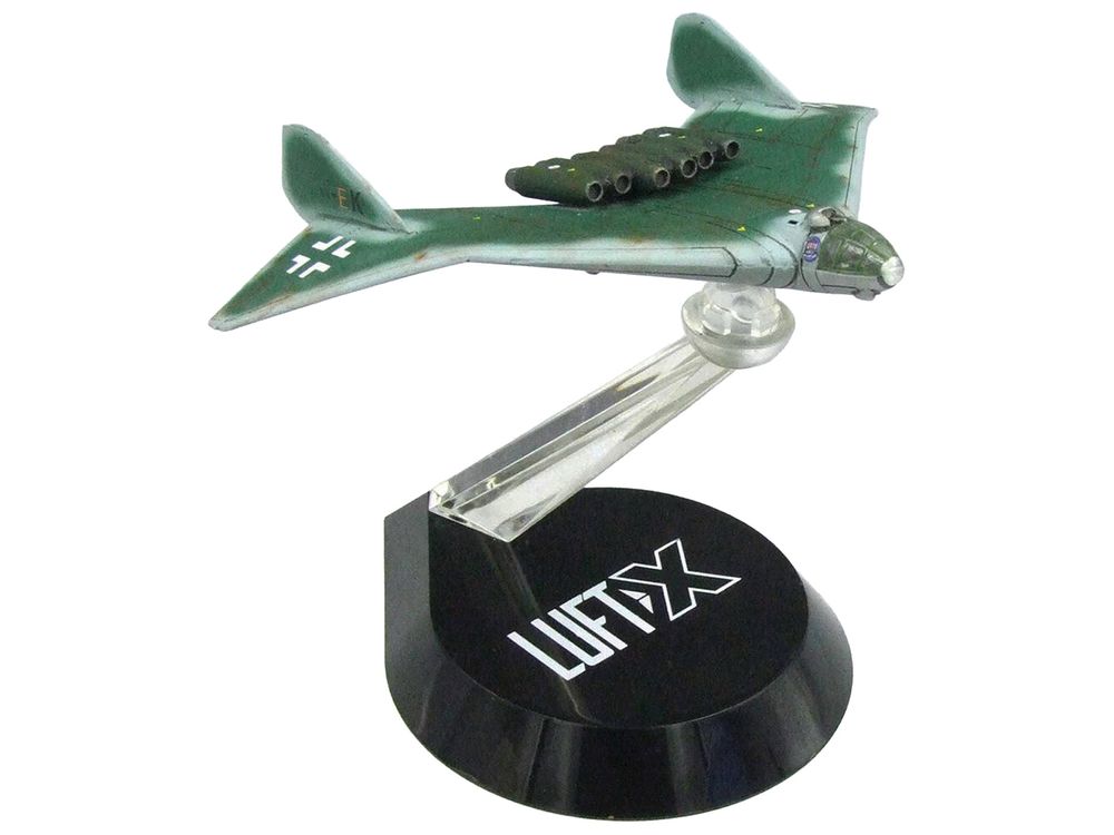 Arado E.555 Bomber Aircraft "Project Version" German Luftwaffe 1/144 Model by Luft-X view 2