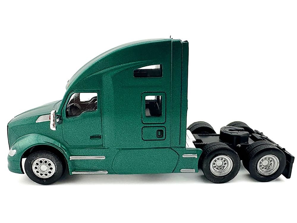 Kenworth T680 Sleeper Cab Green Metallic 1/87 (HO) Plastic Model Car by HO Logistics view 3