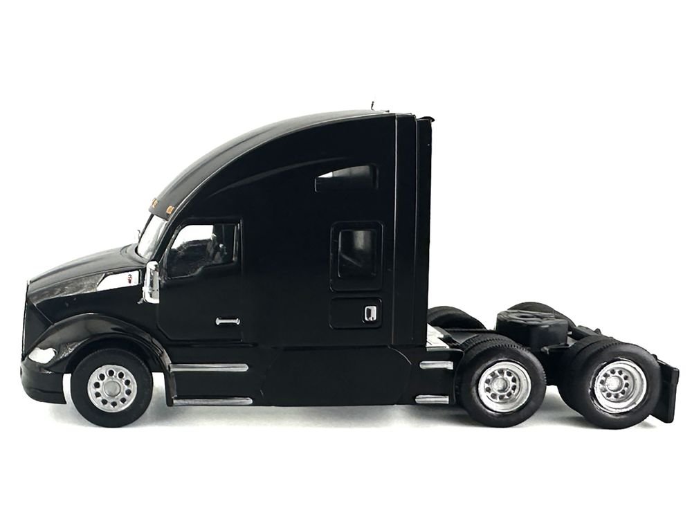Kenworth T680 Sleeper Cab Black 1/87 (HO) Plastic Model Car by HO Logistics view 3