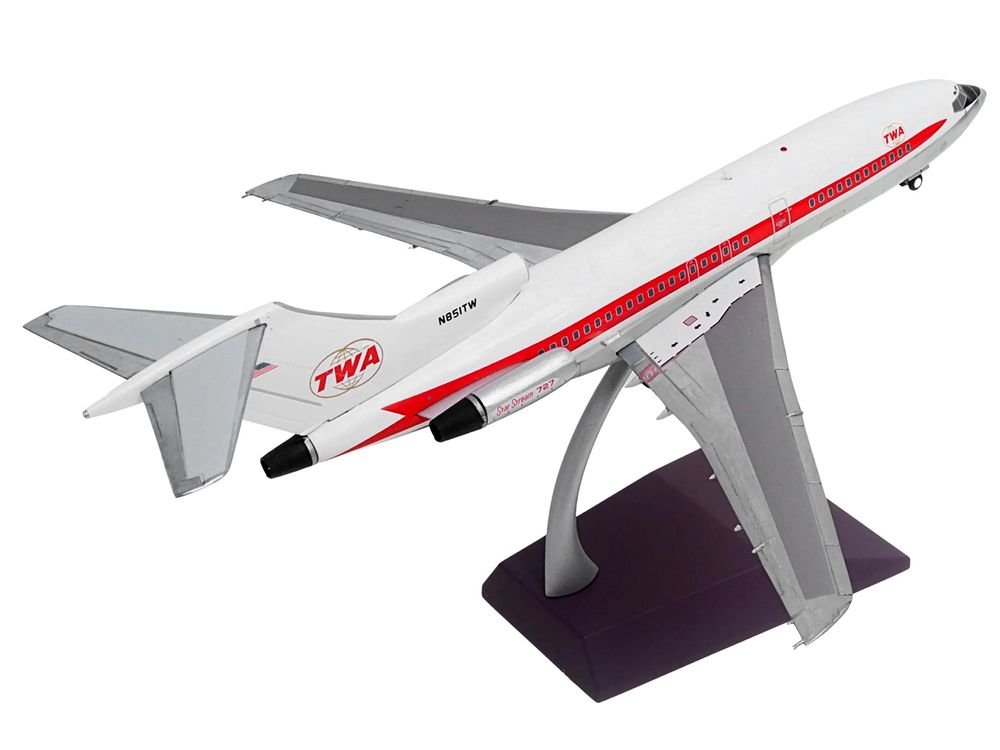 Boeing 727-100 Commercial Aircraft "Trans World Airlines (TWA)" (N851TW) White with Red Stripes "Gemini 200" Series 1/200 Diecast Model Airplane by GeminiJets view 4
