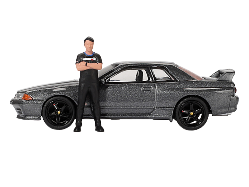 Nissan Skyline GT-R (R32) RHD (Right Hand Drive) Gunmetal Gray Metallic with Tsugio Matsuda Figure Limited Edition 1/64 Diecast Model Car by Mini GT view 2