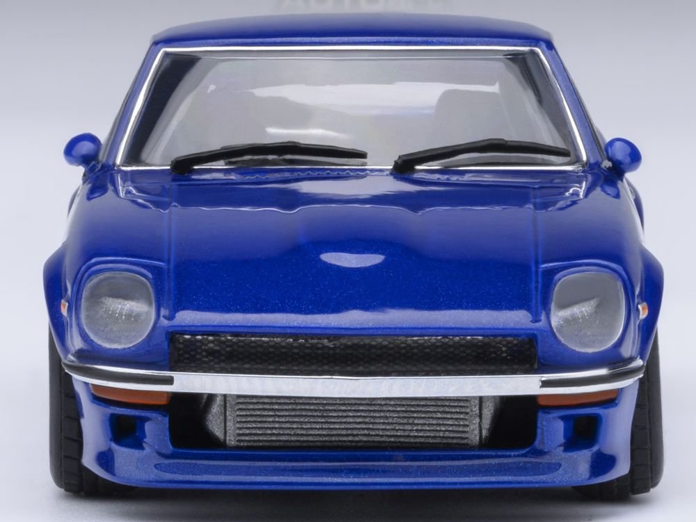 Nissan Fairlady Z RHD (Right Hand Drive) "Akuma No Z" Blue Metallic "Wangan Midnight - Comic #4 Version" Manga 1/64 Model Car by Autoart view 4