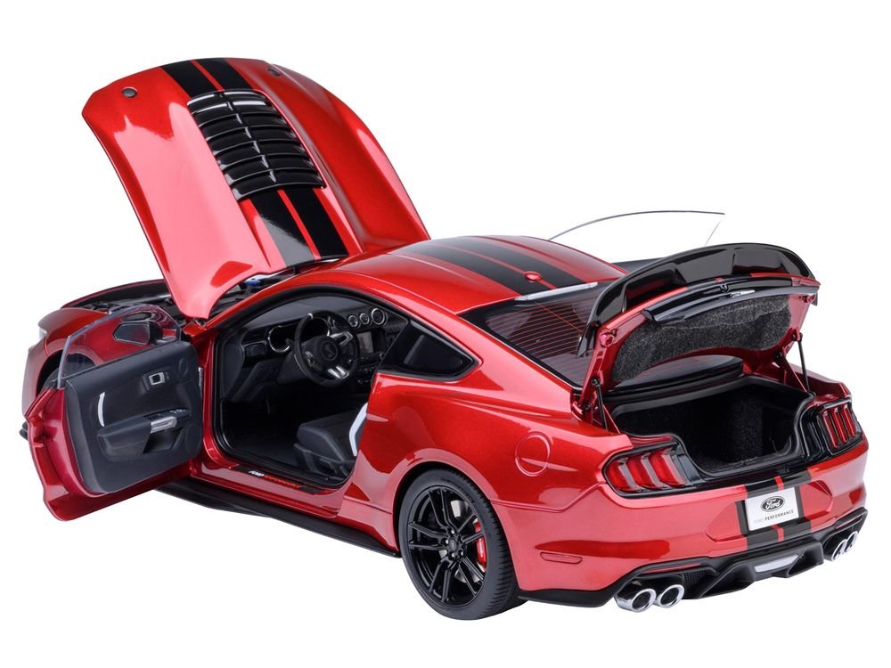 Ford Mustang Shelby GT500 Rapid Red Metallic with Black Stripes 1/18 Model Car by Autoart view 2