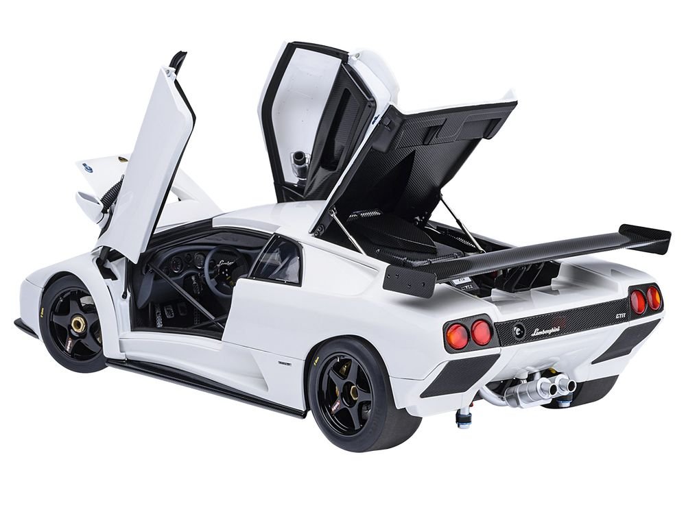 Lamborghini Diablo GTR Impact White 1/18 Model Car by Autoart view 2