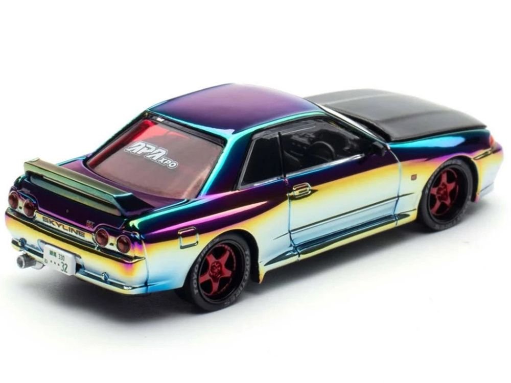 Skyline GT-R (BNR32) RHD (Right Hand Drive) Chameleon Chrome with Carbon Hood "APA XPO 2025 Exclusive 1/64 Diecast Model Car by Pop Race view 5