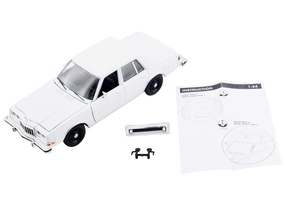 1986 Dodge Diplomat Police Car Unmarked White "Custom Builder's Kit" Series 1/24 Diecast Model Car by Motormax view 2