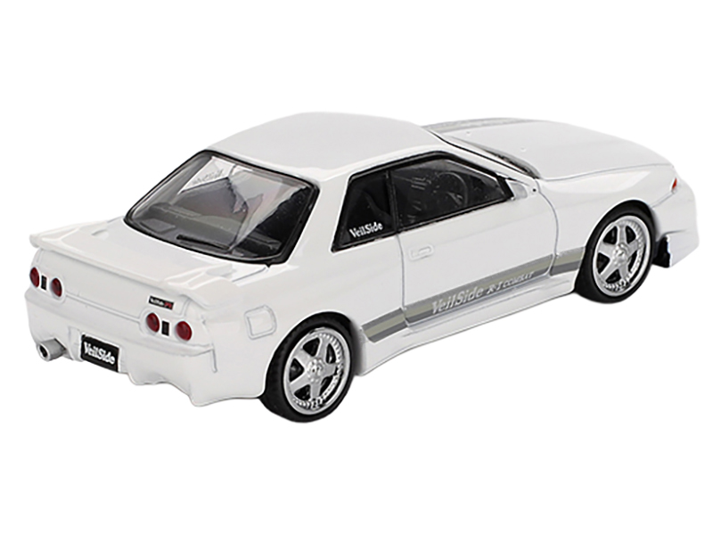 Nissan Skyline GT-R (R32) RHD (Right Hand Drive) "Veilside Combat C-I" White with Gray Stripes Limited Edition 1/64 Diecast Model Car by Mini GT view 3