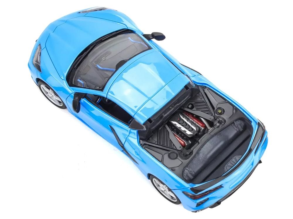 Level 4 Model Kit 2022 Chevrolet Corvette Stingray Z51 Coupe 1/25 Scale Model by Revell view 3