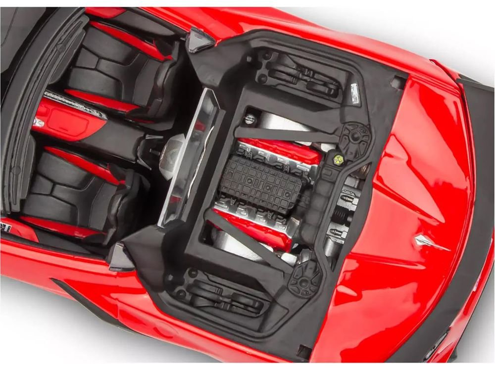 Level 4 Model Kit 2022 Chevrolet Corvette C8 Hardtop Convertible 1/25 Scale Model by Revell view 4