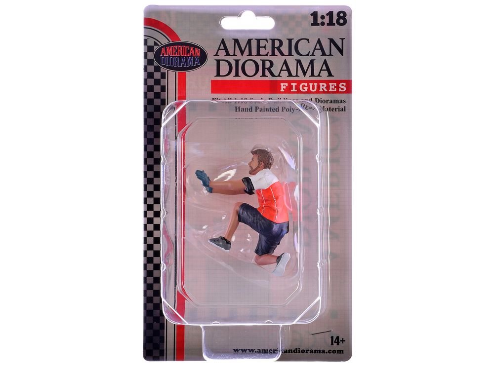 "Race Crew" Figure #1 for 1/18 scale models by American Diorama view 3