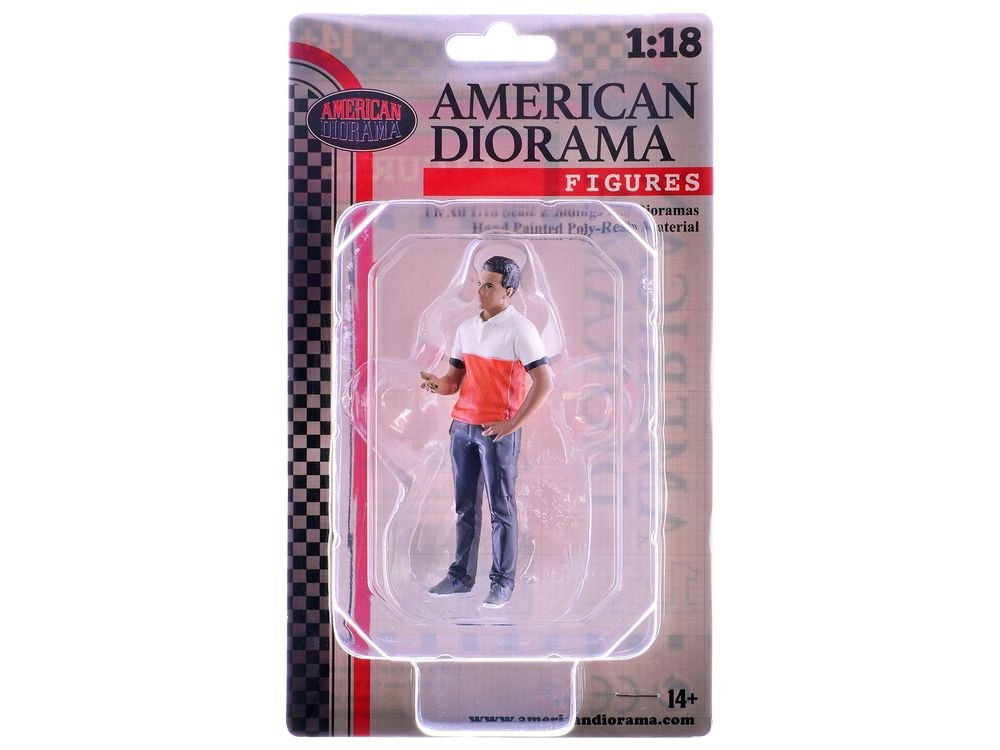 "Race Crew" Figure #4 for 1/18 scale models by American Diorama view 3