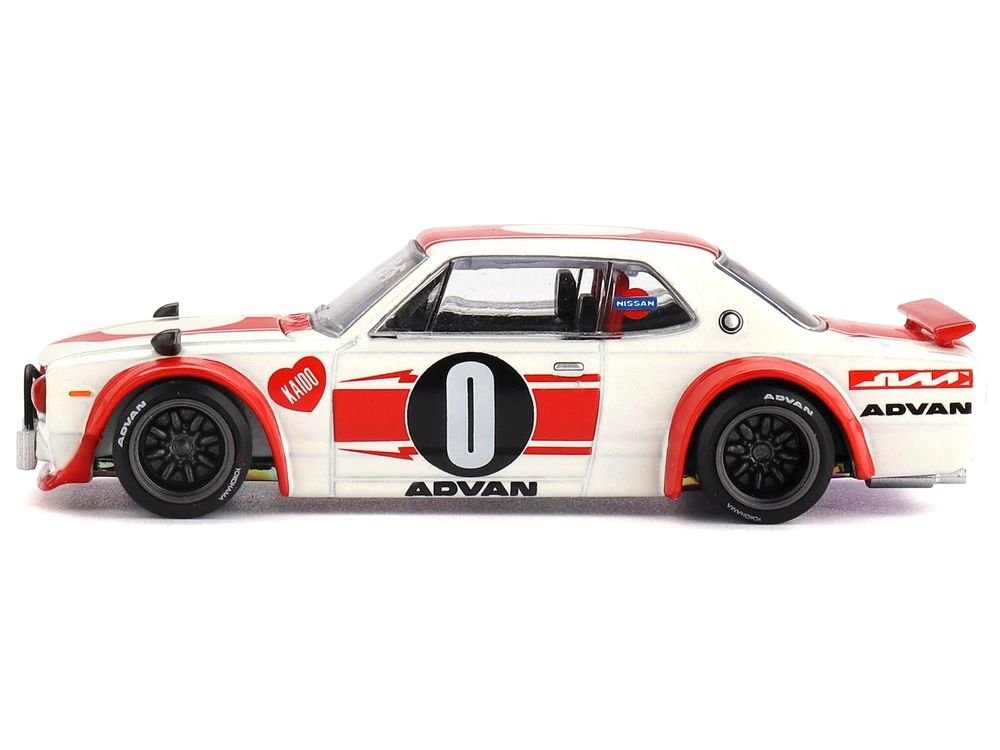 Nissan Skyline 2000GT-R (KPGC10) "Kaido Works V2" RHD (Right Hand Drive) White with Red Stripes (Designed by Jun Imai) "Kaido House" Special 1/64 Diecast Model Car by Mini GT view 3