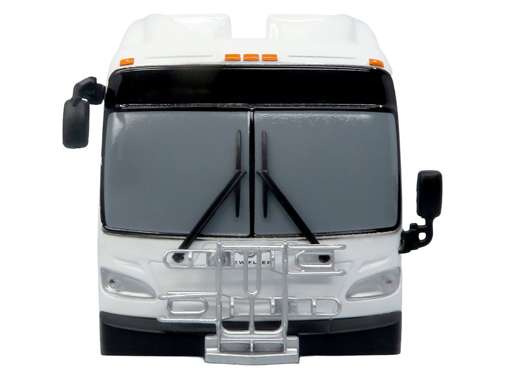 New Flyer Xcelsior Transit Bus Bank White "The Bus & Motorcoach Collection" Limited Edition to 504 Pieces Worldwide 1/43 Model by Iconic Replicas view 4