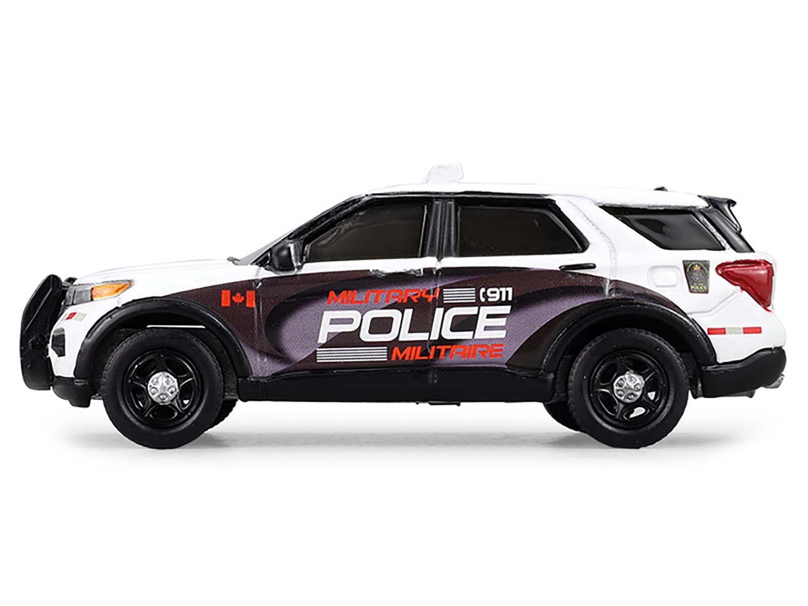 2024 Ford Police Interceptor Utility "Canada Military Police" White with Graphics "Hot Pursuit - Canada Special Edition" Series 1/64 Diecast Model Car by Greenlight view 2