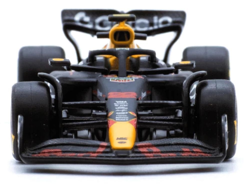Red Bull Racing RB21 #22 Yuki Tsunoda Formula One F1 World Championship (2025) "Formula Racing" Series 1/64 Diecast Model Car by Bburago view 3