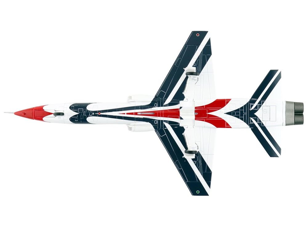Northrop T-38 NASA Aircraft "#1 Thunderbirds" (1970s) United States Air Force "Air Power Series" 1/72 Diecast Model by Hobby Master view 5