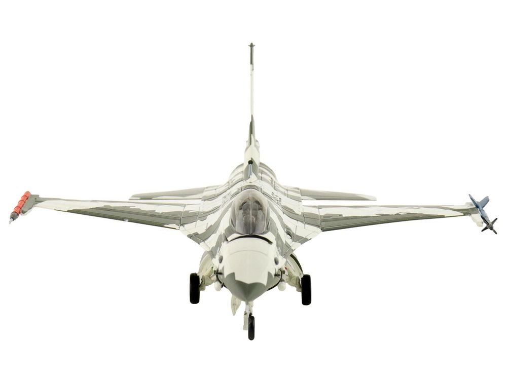 General Dynamics F-16N Fighting Falcon Fighter Aircraft "163269 U.S. Navy Fighter Weapons School" (1990s) United States Marine Corps "Air Power Series" 1/72 Diecast Model by Hobby Master view 5