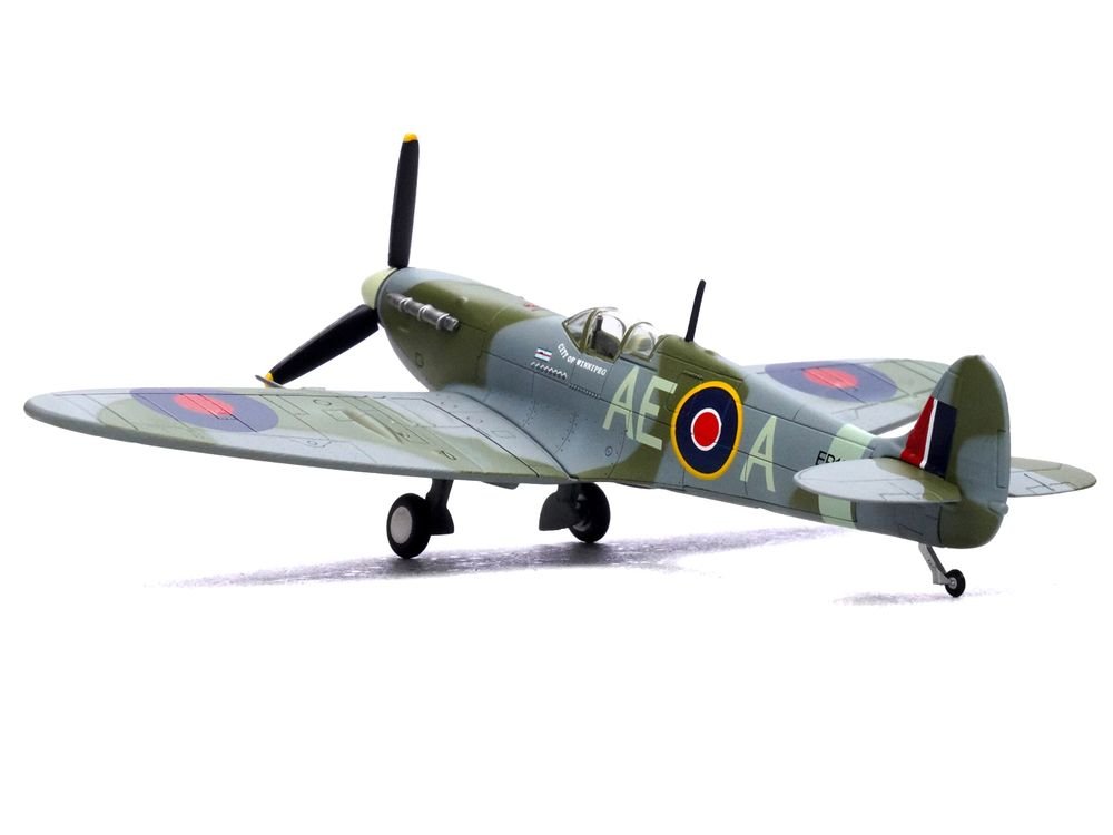 Supermarine Spitfire Mk Vb Fighter Aircraft "EP120 Flight Lieutenant James 'Jeff' Northcott No. 402 City of Winnipeg Squadron" (1943-1944) Royal Canadian Air Force 1/72 Diecast Model by Legion view 3