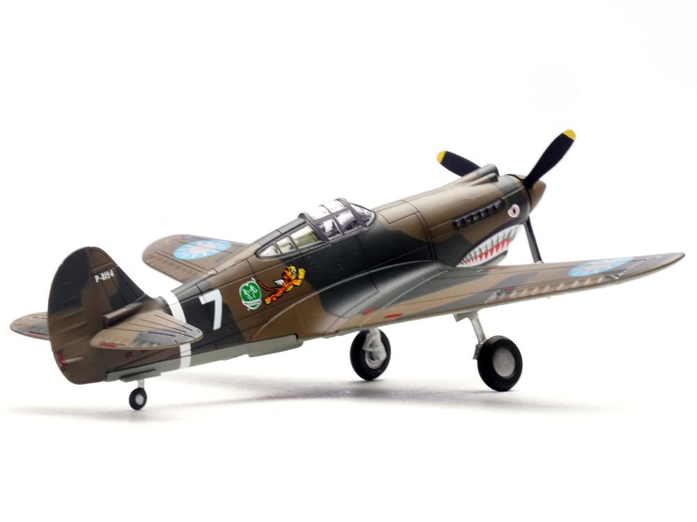 Curtiss P-40B/C Warhawk Fighter Aircraft "White 7 1st Squadron Flying Tigers Chinese Air Force" (1942) 1st American Volunteer Group 1/72 Diecast Model Airplane by Legion view 4