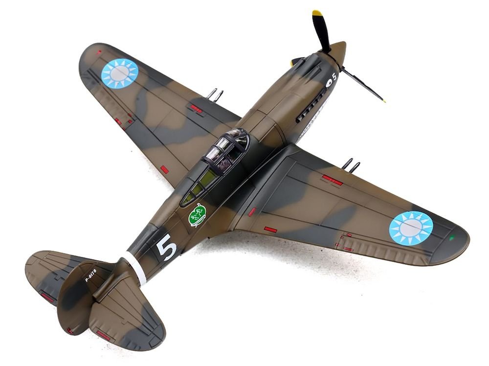 Curtiss P-40B/C Warhawk Fighter Aircraft "White 5 Charles Bond 1st Squadron Flying Tigers Chinese Air Force" (1942) 1st American Volunteer Group 1/72 Diecast Model Airplane by Legion view 5