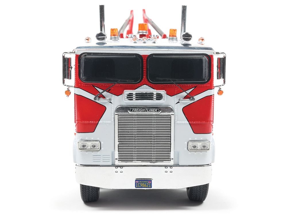 1987 Freightliner FLA Tow Truck Red and White 1/43 Diecast Model by IXO Models view 3