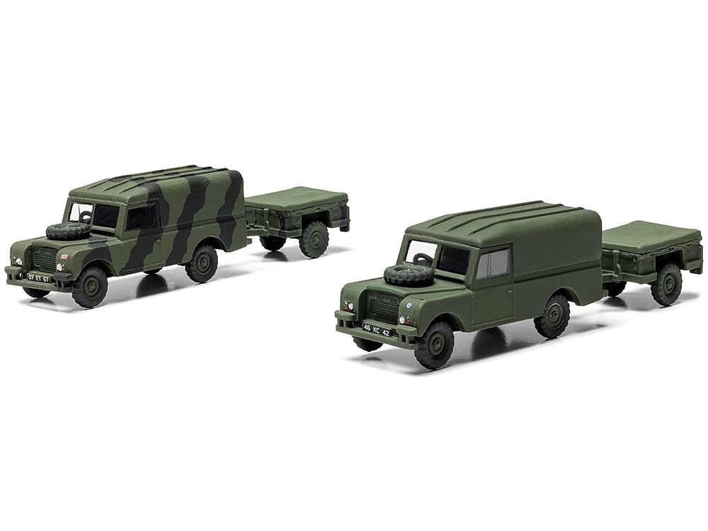Level 2 Model Kit Land Rover LWB (Hard Top) Truck and Trailer with 2 Scheme Options 1/76 Scale Plastic Model Kit by Airfix view 4