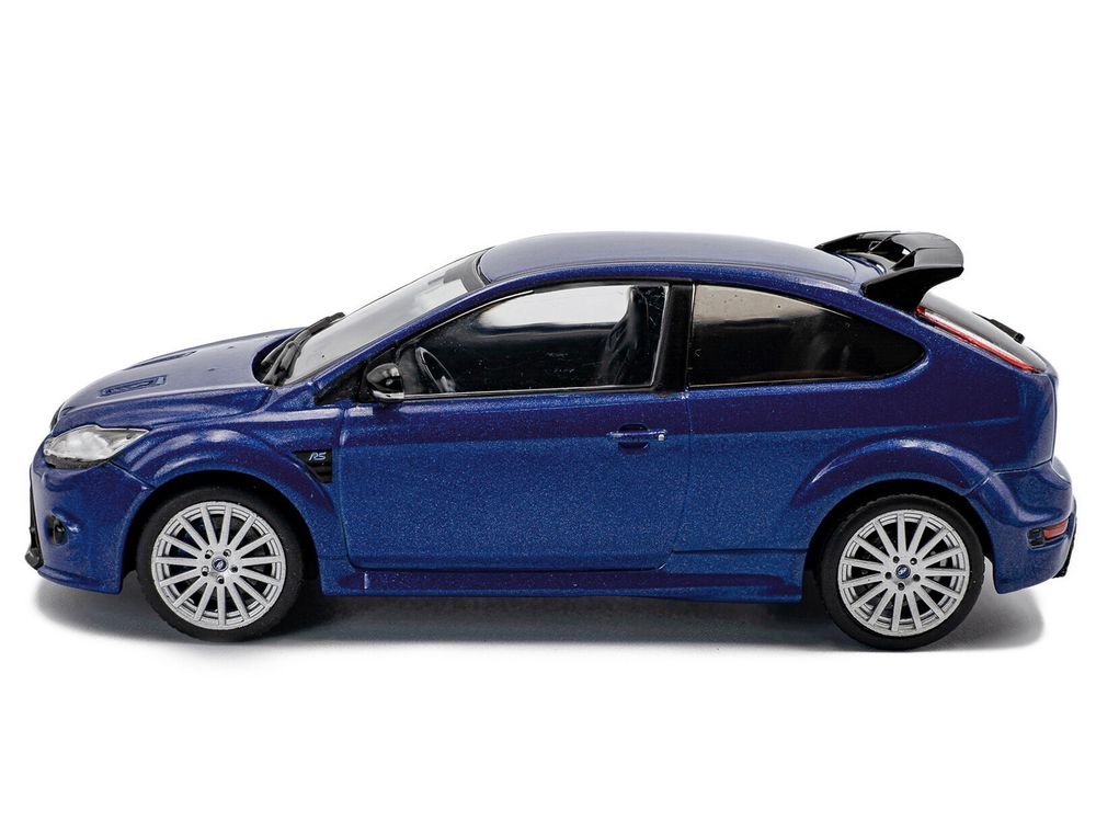 2010 Ford Focus MKII RS Indianapolis Blue Metallic 1/43 Diecast Model Car by Solido view 2