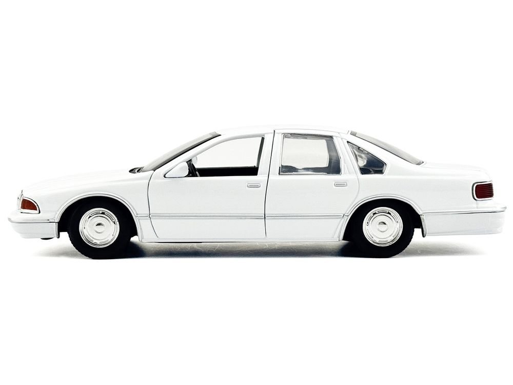 1993 Chevrolet Caprice Police Car Unmarked White "Custom Builder's Kit" Series 1/24 Diecast Model Car by Motormax view 2