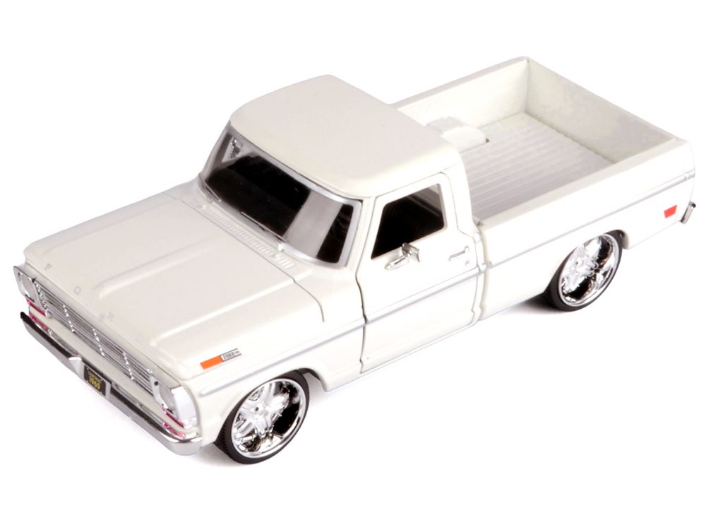 1969 Ford F-100 Pickup Truck Cream "Maxx Design" Series 1/24 Diecast Model Car by Motormax view 2