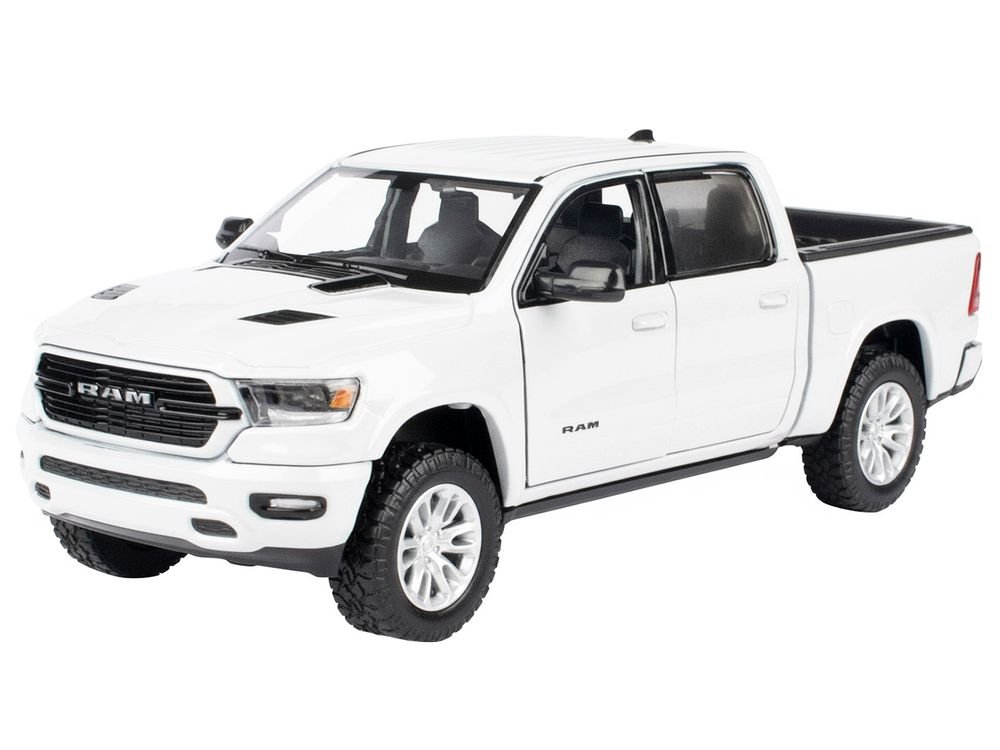 2019 RAM 1500 Laramie Crew Cab Pickup Truck White "Timeless Legends" Series 1/24 Diecast Model Car by Motormax view 2