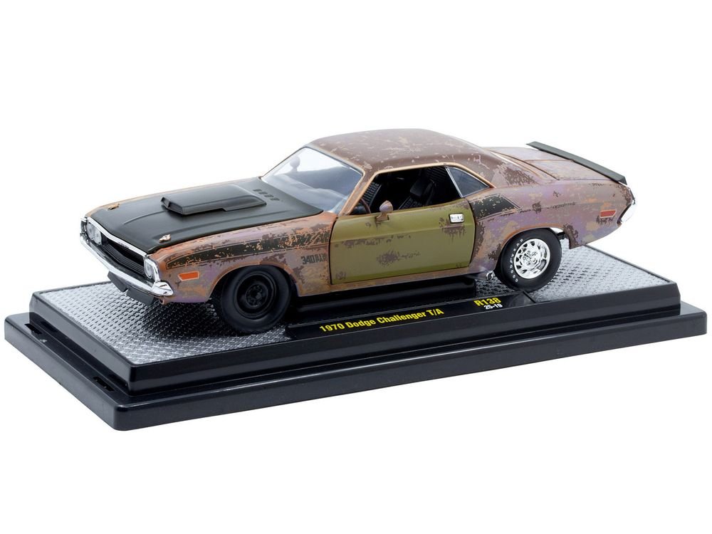 1970 Dodge Challenger T/A Rusted Limited Edition to 4050 pieces Worldwide 1/24 Diecast Model Car by M2 Machines view 2