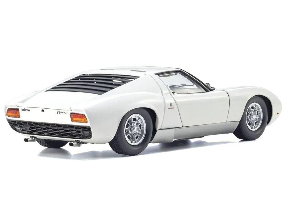 Lamborghini Miura P 400 White 1/18 Diecast Model Car by Kyosho view 5